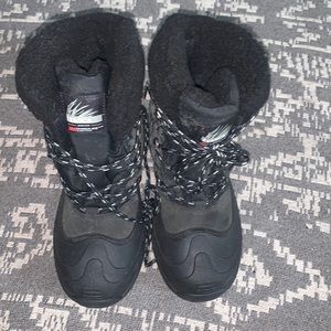 Itasca snow boots
